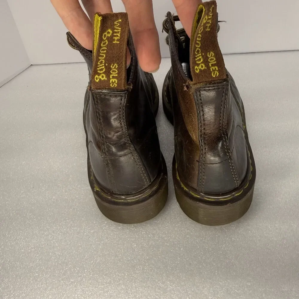 Vintage Dr Martens Leather Boots Brown Mens Size 6 Made in England 90s 6 Eyelet